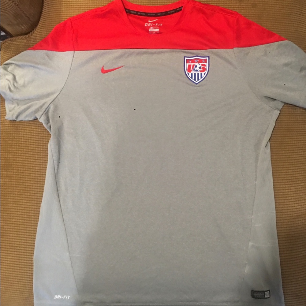 US Soccer Team training Jersey by Nike size XXL